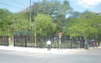 PER. NOTISÍNTESIS 002 P. ITALIA Imagen de cómo quedará la plaza una vez concluidos los trabajos