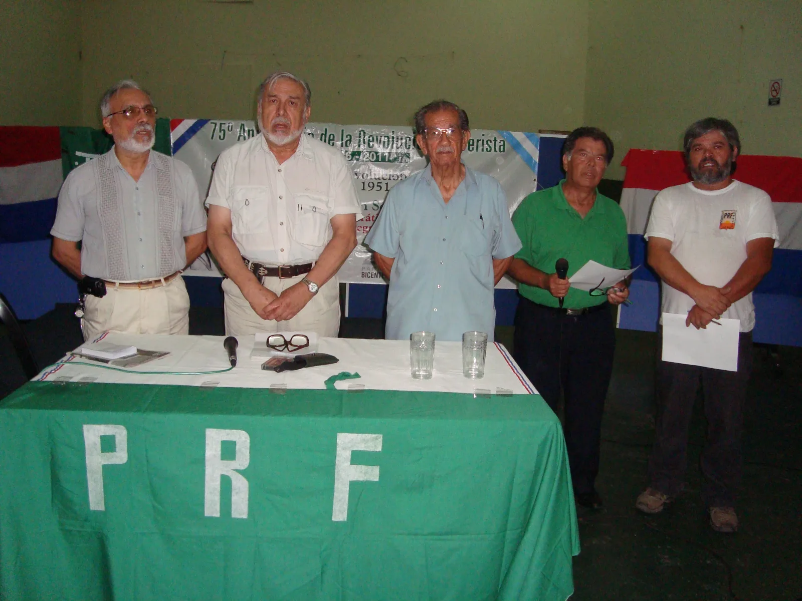 Acto PRF