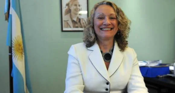 BEATRIZ PAGLIERI