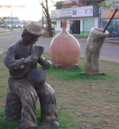 tereré - monumento al chupador Cptan. Bado