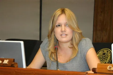 Dip. Fabiola Oviedo
