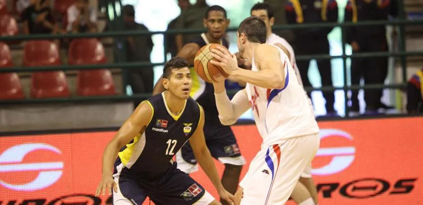 Equipo paraguayo en acción