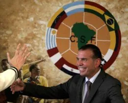 Juan Ángel Napout: “El mayor desafío es seguir trabajando por la grandeza del fútbol sudamericano dijo en su primera conferencia de prensa