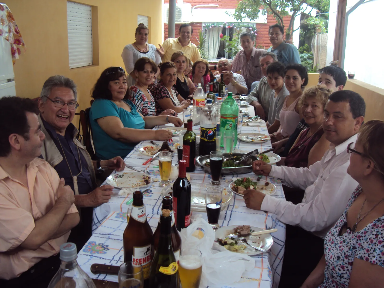 Marzo 2014 - alumnos en la casa del profesor festejando su cumpleaños N° 74