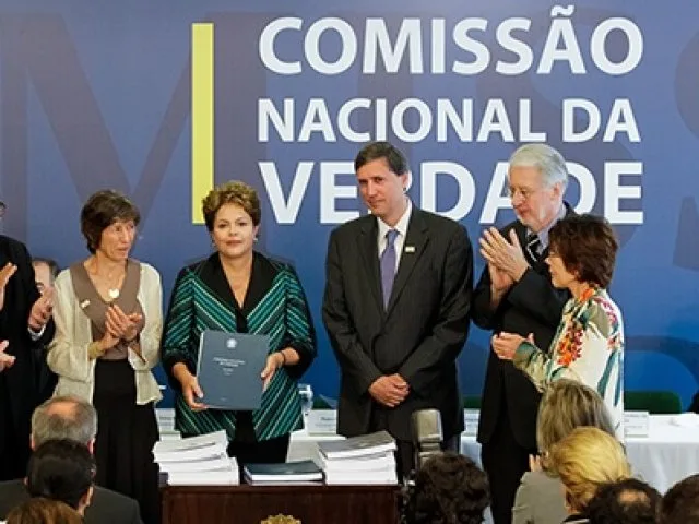La presidenta del Brasil Dilma Rousseff estuvo presente en la entrega del informe final. Foto: judiciales.net