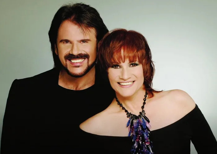 Los hermanos Galán formaron Pimpinela en 1981, en Buenos Aires