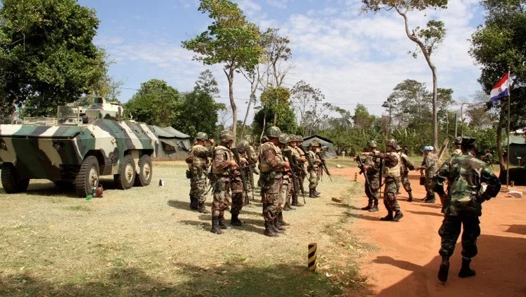 EJÉRCITO PARAGUAYO 18-05-15