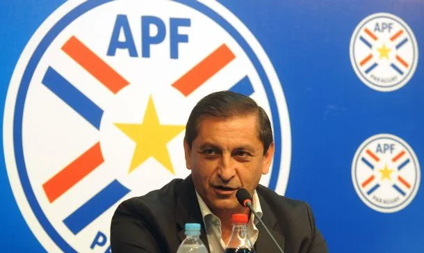 Paraguay's national football team coach Argentinean Ramon Diaz speaks during a press conference in Asuncion, on March 19, 2015. Diaz gave the official list of footballers that will take part in the upcoming friendly matches on 26 and 31 March against Costa Rica and Mexico respectively. AFP PHOTO / Norberto Duarte