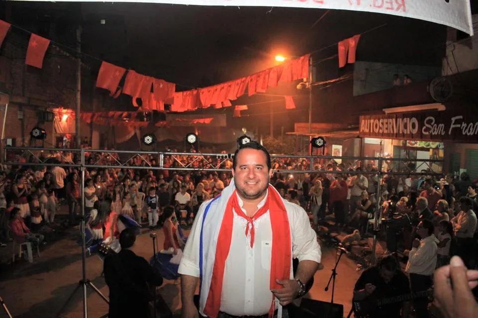Dr. Juan Añazco Vera