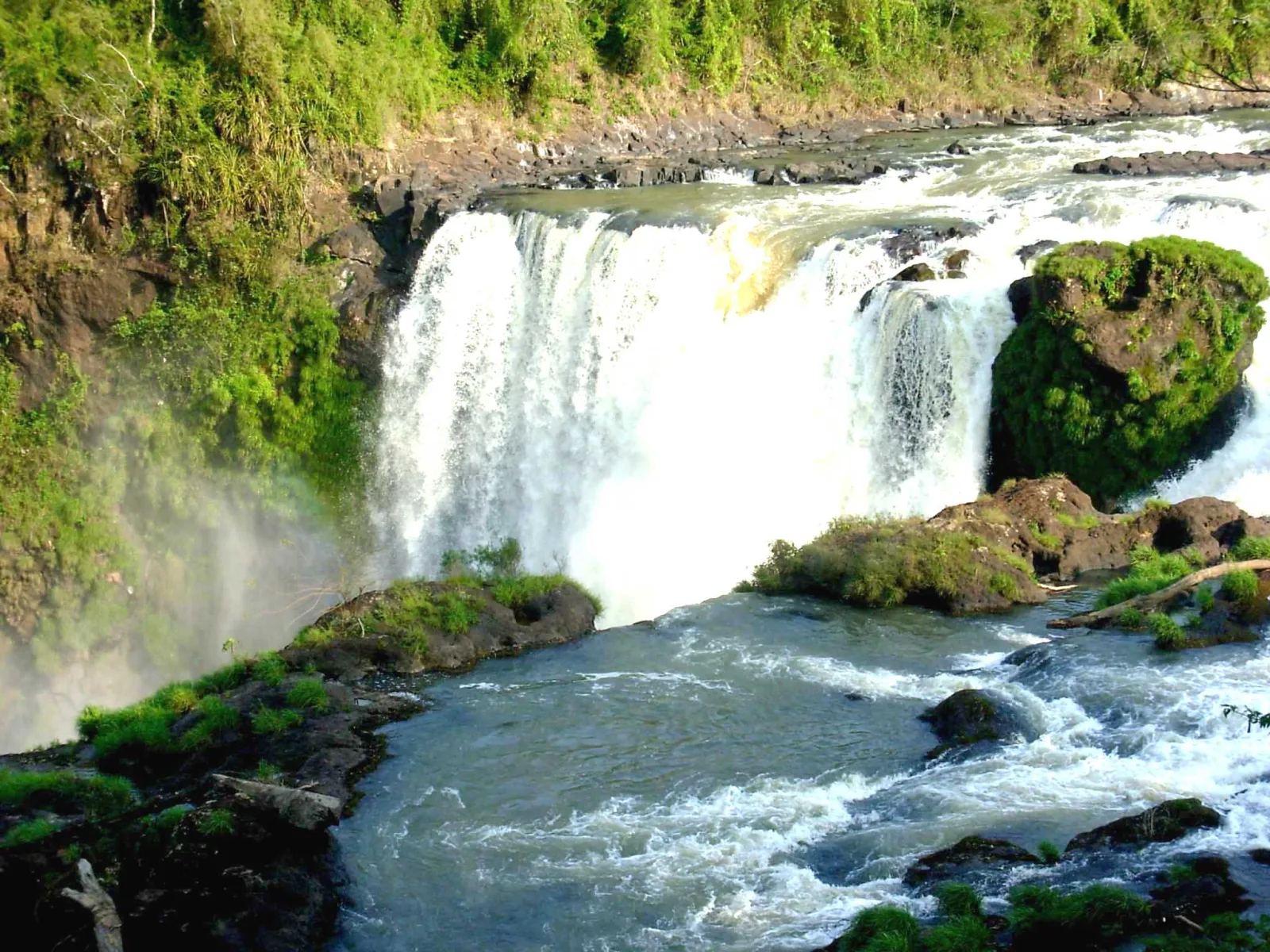 Saltos del Monday, Presidente Franco