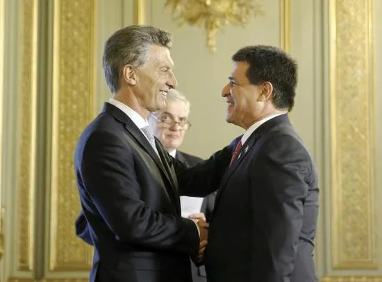 macri cartes deuda yacyreta
