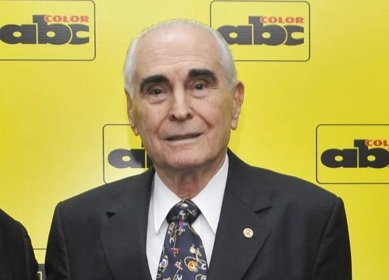 Dr. Facundo Insfrán