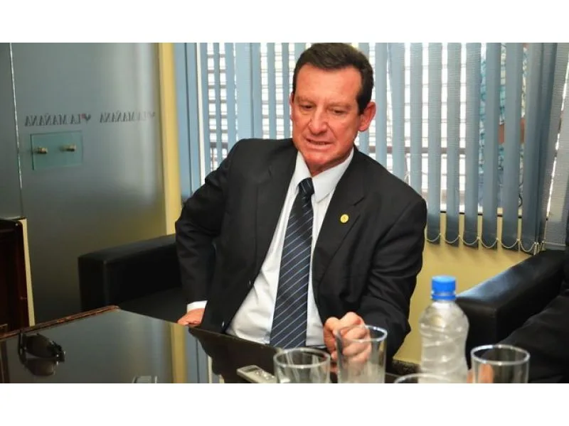 Carlos Silva Medina, gobernador del Depto. de Ñeembucú
