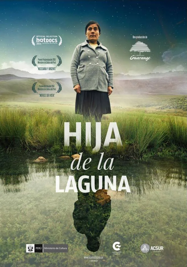 cine Hija de la laguna
