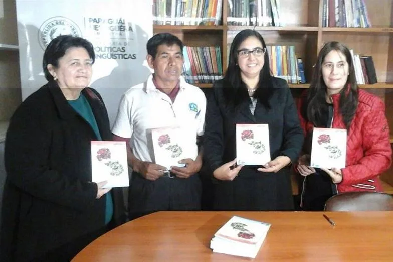 Acto de entrega de libros (Foto SPL)