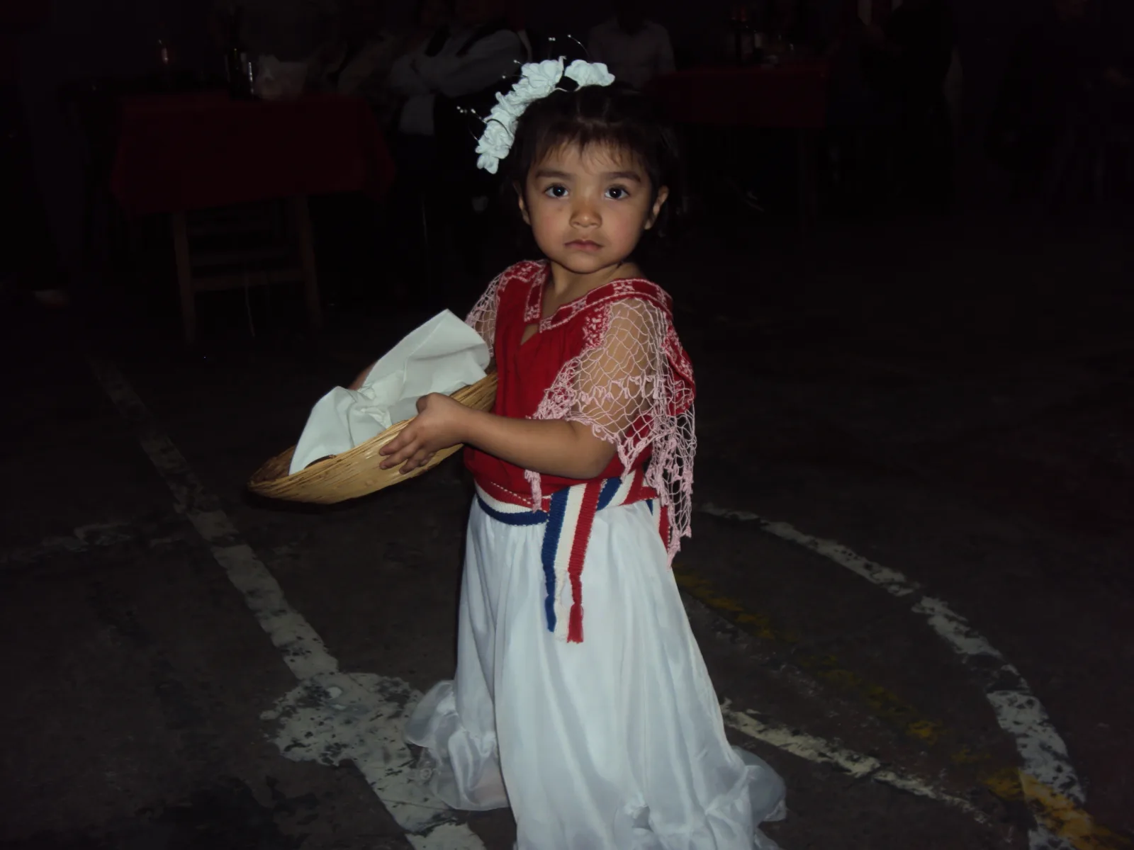 Integrante del Ballet "Mainumby Jeroky"