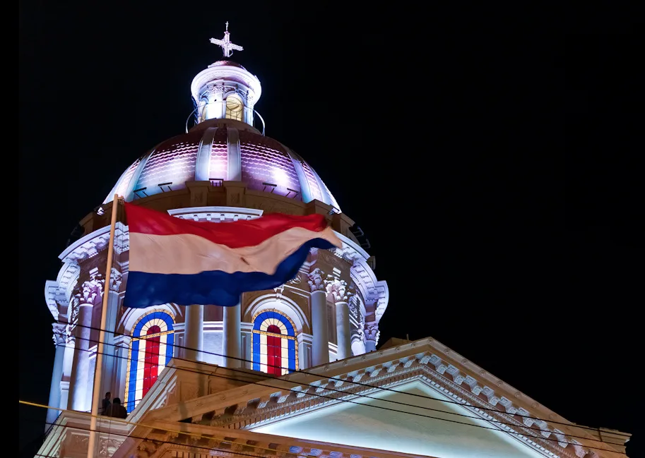 Cúpula del Oratorio Ntra. Sra de la Asunción, (Panteón de los Héroes) en la ciudad capital del Paraguay.