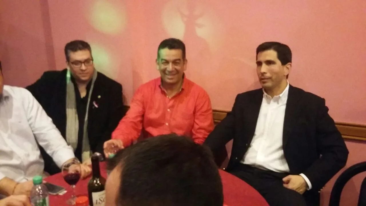 De izq. a dcha. Cónsules Baltasar Gil Palacios y ,Jorge Riquelme,Embajador Federico Franco,