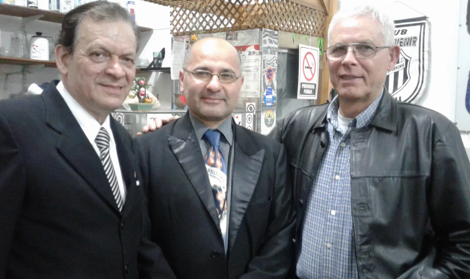 Centro, Crescencio Ruiz , Dionisio Rodríguez,izquierda y Andrés Balbuena, presidente de Fepara.