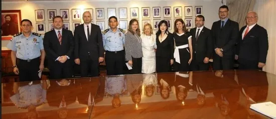 menores-de-edad-py-02-01-16