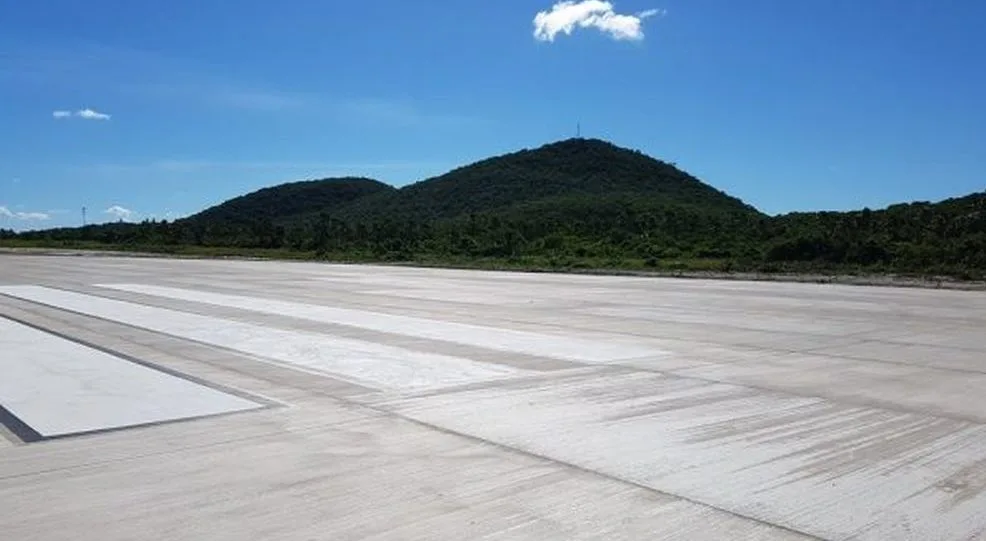 fuerte olimpo aeropuerto 10-03-17