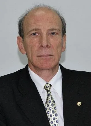 Carlos Closs